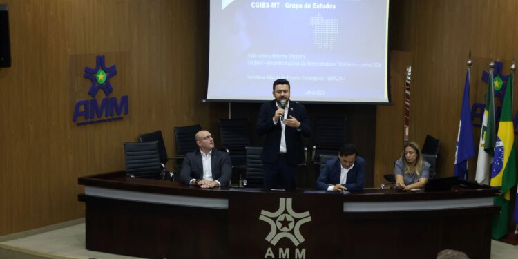 AMM capacita municípios de MT para reduzir impactos da Reforma Tributária