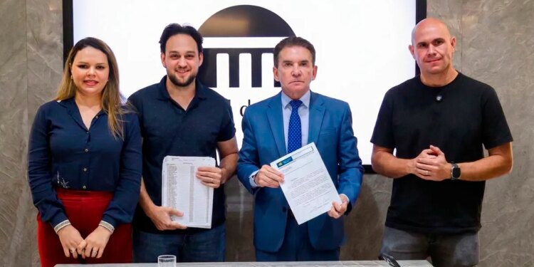 Sérgio Ricardo autoriza pagamento de direitos trabalhistas a terceirizados de Cuiabá