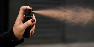 Lei do spray de pimenta avança proteção às mulheres
