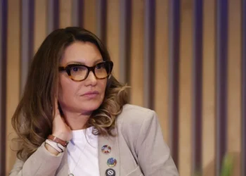 Janja expressa solidariedade a Michelle Bolsonaro e Damares