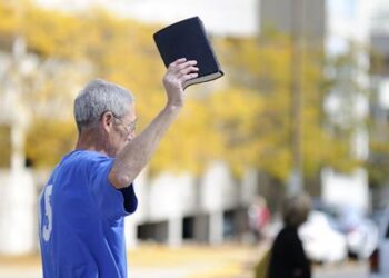 Relatório sobre liberdade religiosa alerta para erosão no Ocidente