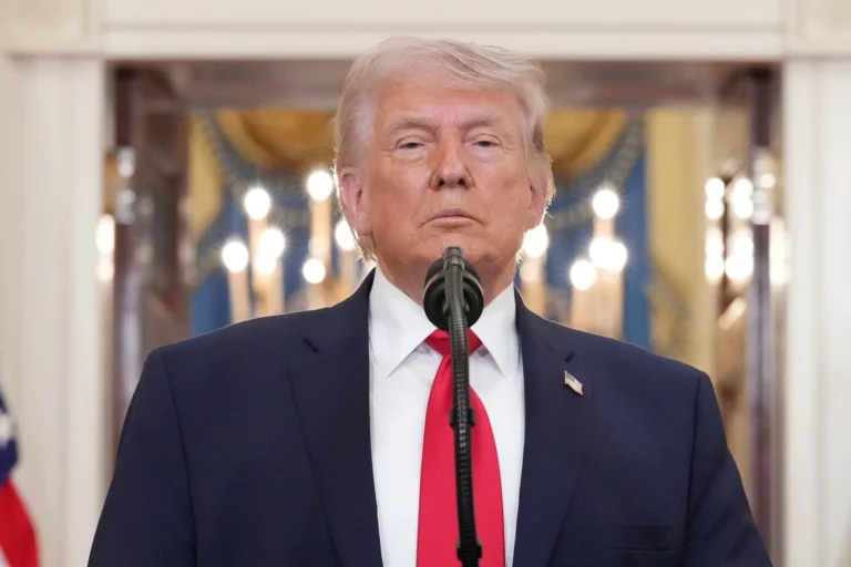 Trump promete que Irã “pagará” pela morte de militares americanos