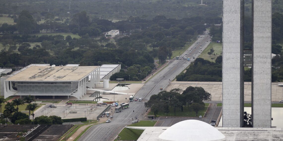 Governo anuncia liberação de R$ 5,7 bilhões em gastos no orçamento de 2026