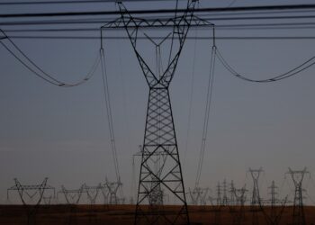El Niño: governo antecipa contratos de reserva de energia para garantir abastecimento e evitar efeitos do fenômeno