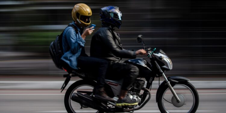 Linha de crédito do Move Brasil para entregadores e motoristas de app é adiada para 27 de julho