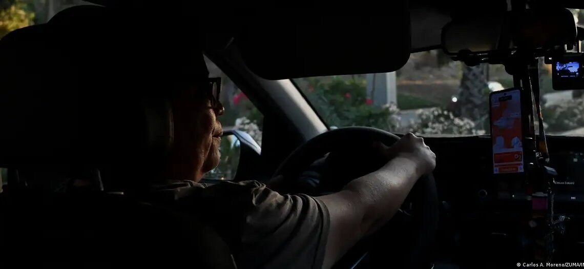 'Chegava a trabalhar 17 horas': vítimas de violência doméstica usam apps de transporte para reconstruir vida