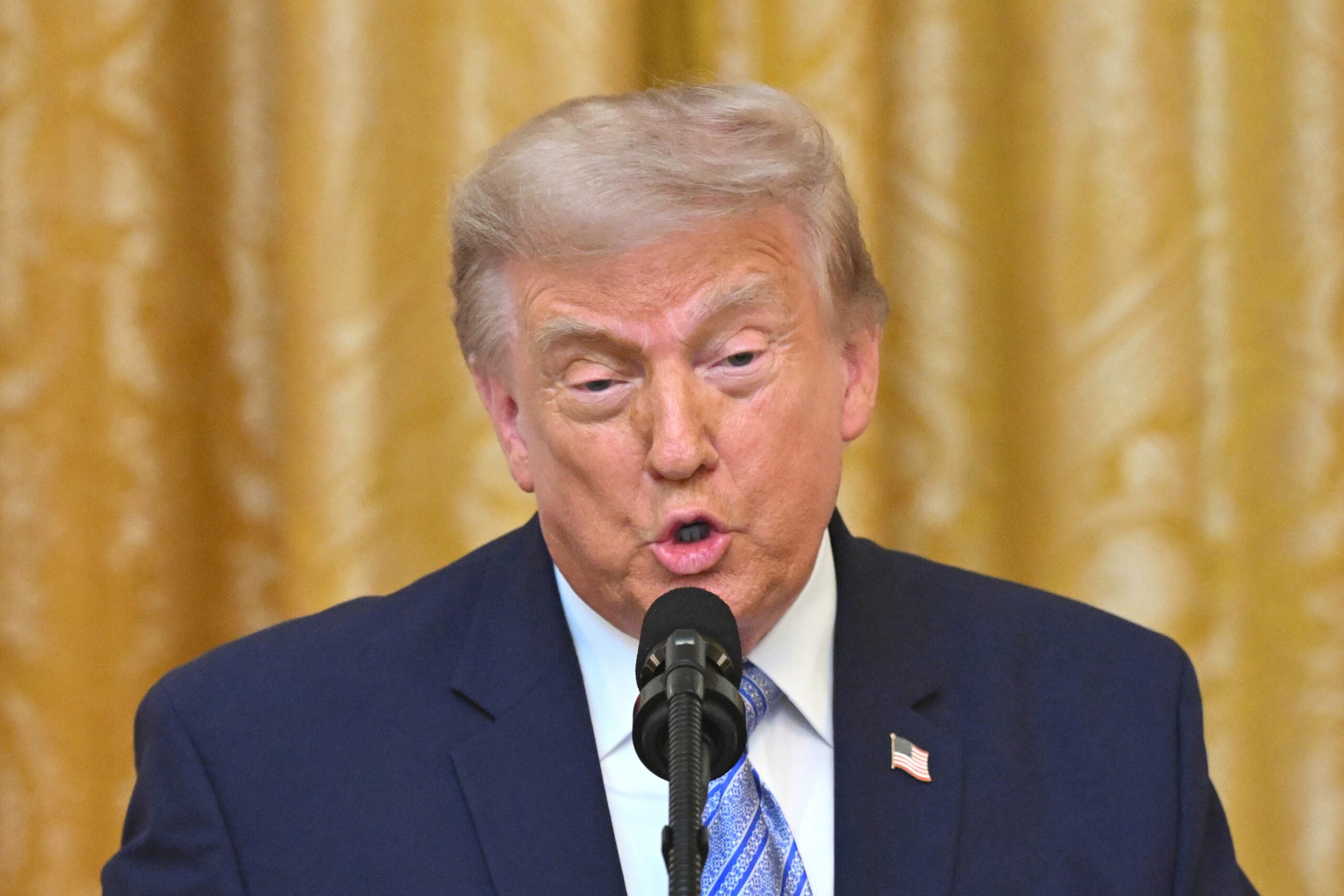 IA impulsiona exportações mexicanas para EUA e dificulta cruzada comercial de Trump