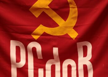 Em convenção, PCdoB formaliza apoio à chapa formada por Lula e Alckmin