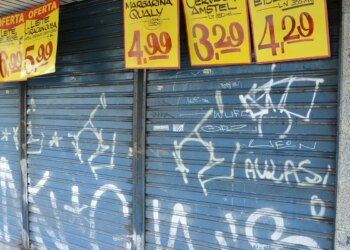 Funcionamento do comércio em feriados ganha nova regra