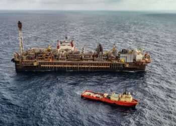 Produção de petróleo e gás no Brasil cresce 14% no 2º trimestre