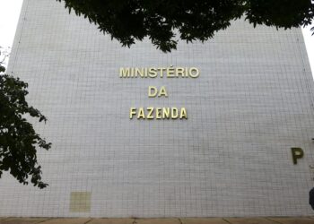 Governo deve recorrer ao STF sobre PEC de agentes de saúde