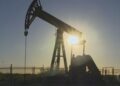 Após cessar-fogo entre EUA e Irã e reabertura do Estreito de Ormuz, OPEP+ aumenta produção de petróleo