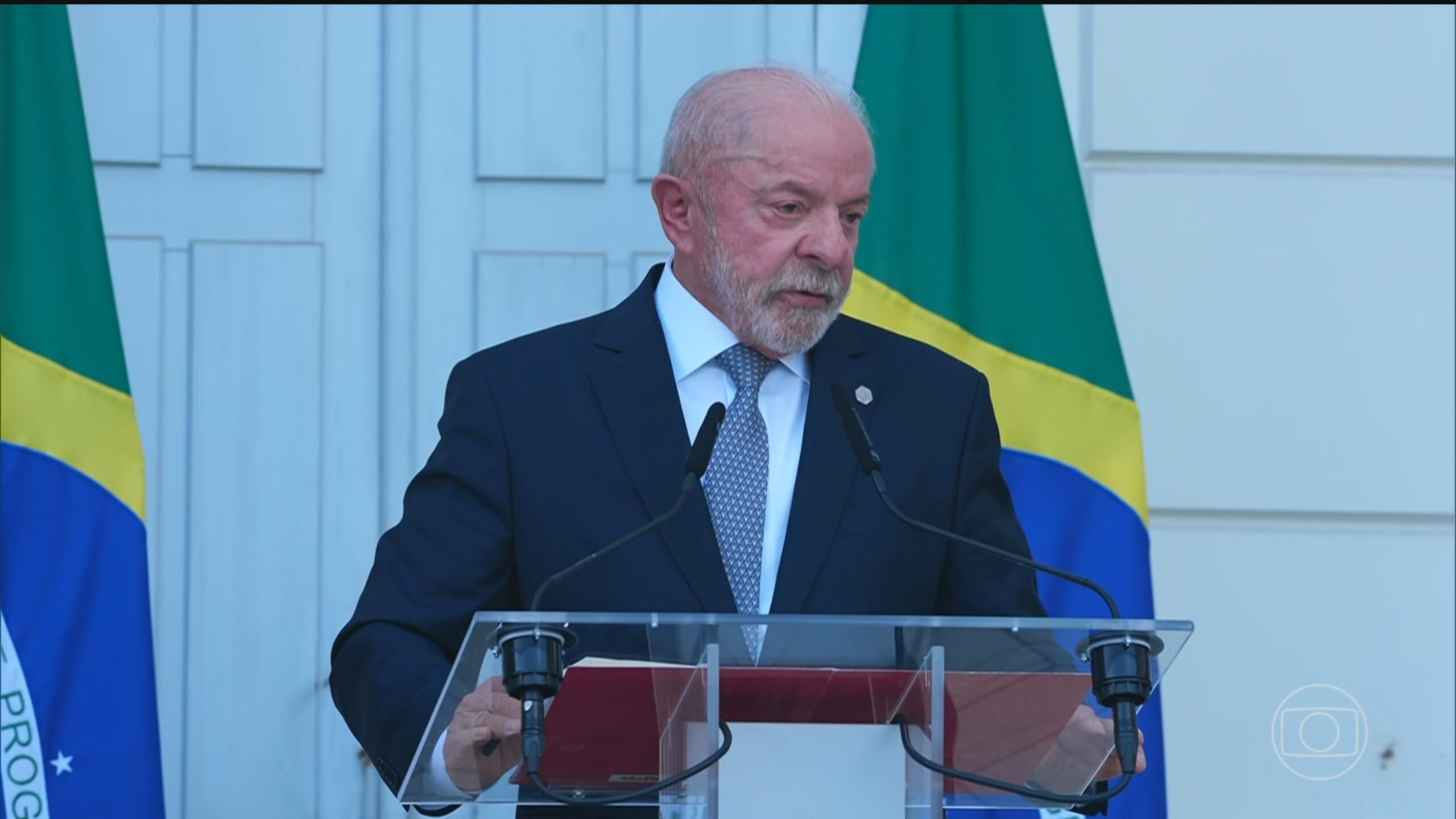Governo Lula aguarda decisão de Trump para calibrar reação ao tarifaço