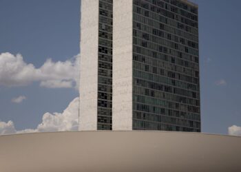 Congresso prorroga duas medidas provisórias por mais 60 dias