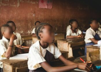 Terroristas sequestram estudantes em escola na Nigéria