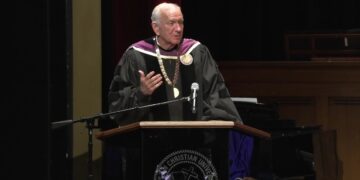 Morre Robert B. Sloan, líder da Universidade Cristã de Houston