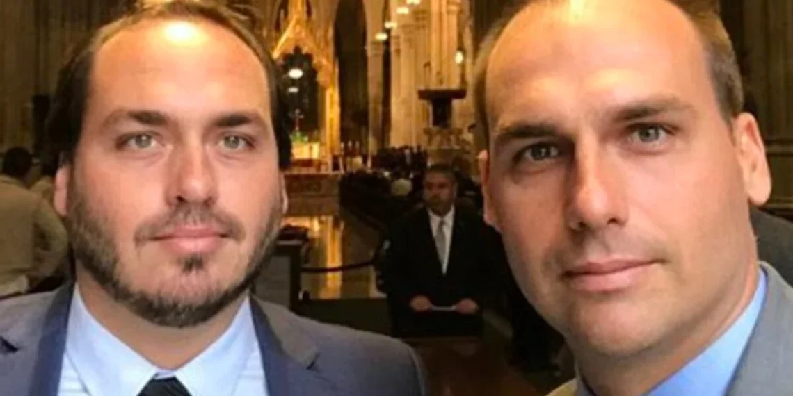 Carlos Bolsonaro elogia atuação de Eduardo nos EUA: ‘Você é gigante’