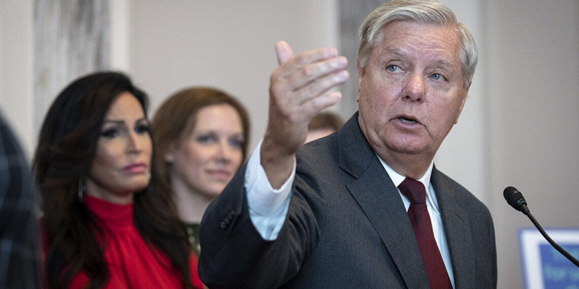 Pastor de Lindsey Graham o lembra como patriota que amava a América
