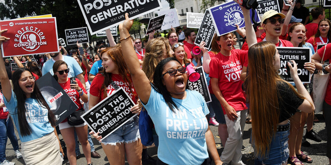Juiz impede Michigan de forçar grupos pró-vida a contratar abortistas