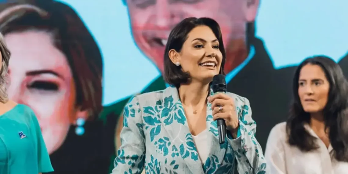 Michelle Bolsonaro reorganiza base entre evangélicos para 2026