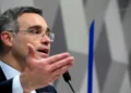 André Mendonça será relator de queixa-crime de Caiado contra Boulos