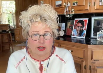 Victoria Jackson vê ‘SNL’ como campo missionário para o Evangelho