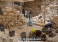 Restos carbonizados do Templo de Salomão são descobertos em Jerusalém