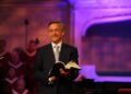 Ministério de Robert Jeffress ultrapassa 1 milhão de inscritos no YouTube