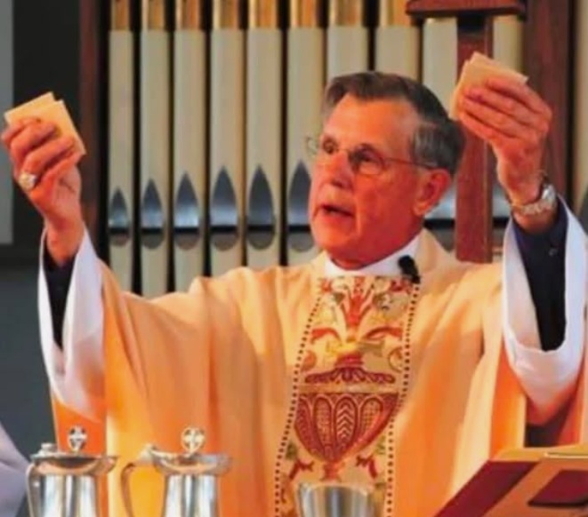 Morre Jerry Lamb, bispo da diocese que se dividiu por debate LGBT