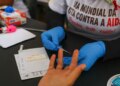 Desinformação sobre HIV dificulta tratamento e aumenta preconceito