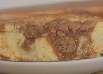 Receita Nosso Campo: aprenda a fazer uma cuca de banana com doce de leite