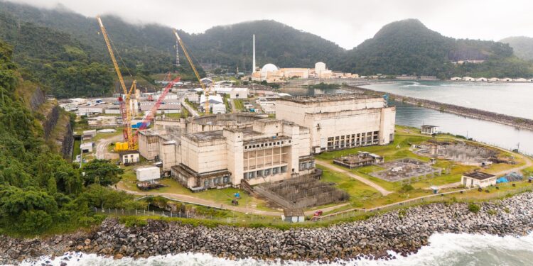 Angra 3: Eletronuclear pode ter dívida suspensa após decisão do CNPE