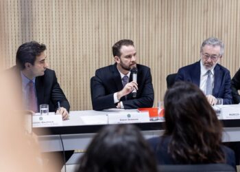 Tarifaço: Durigan diz que Brasil vai preservar soberania financeira e geológica ‘sem viralatice’ e que país segue aberto a negociações