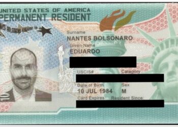 Governo de Donald Trump concede green card dos Estados Unidos para Eduardo Bolsonaro