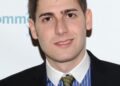 Quem é Eduardo Saverin, bilionário brasileiro que comprou participação no Liverpool