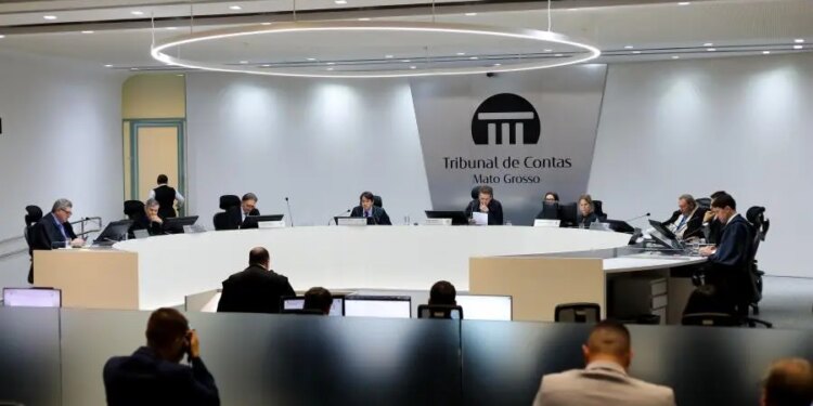 TCE-MT aprova súmula que afasta responsabilização automática de gestores públicos