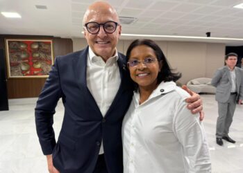 Gisela Simona é escolhida vice na chapa de Pivetta ao governo