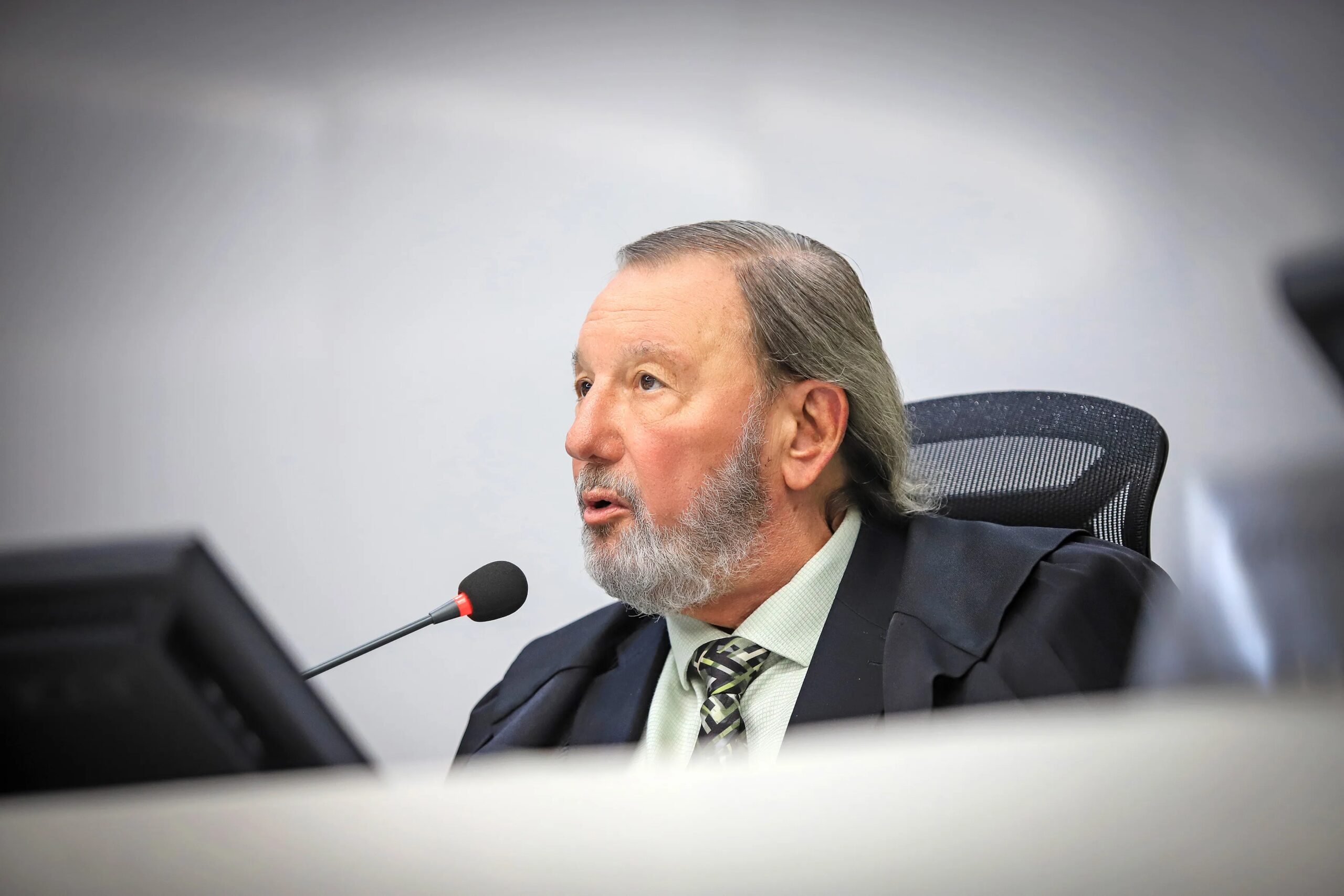 TCE-MT suspende sorteio de carros custeado com recursos previstos para obras da Saúde em Rondonópolis