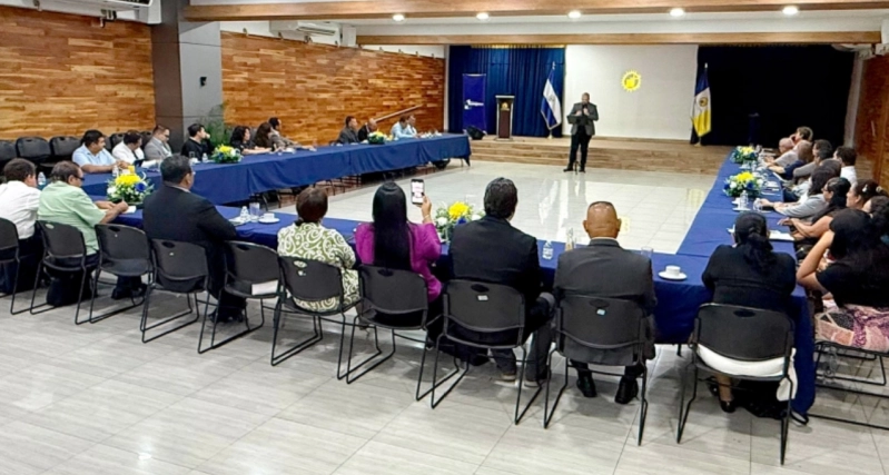 Líder da Aliança Evangélica da América Latina convoca maturidade nas igrejas