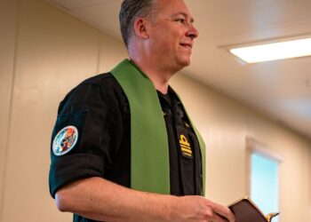 Canadá proíbe referências a Deus em eventos militares públicos