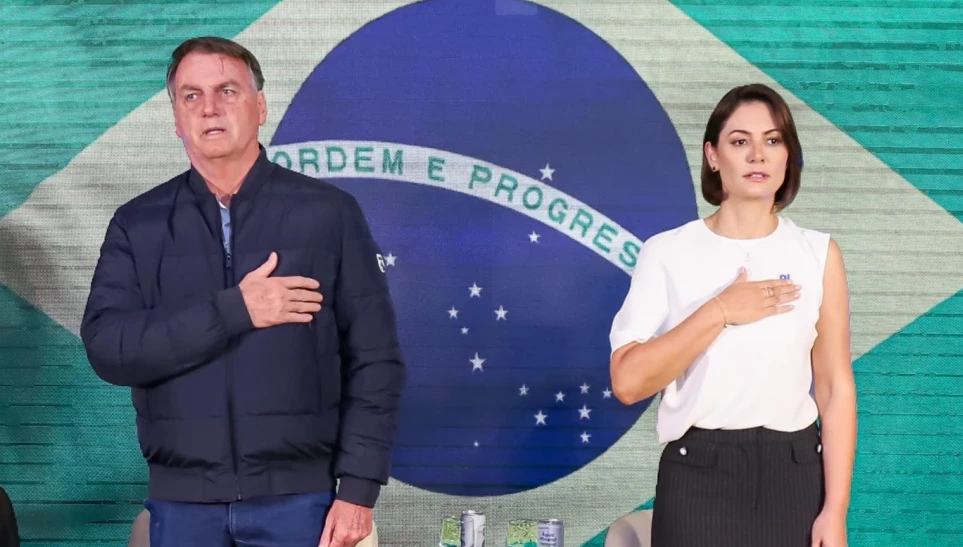 Michelle afirma: “Aceitei a missão que meu galego me confiou”