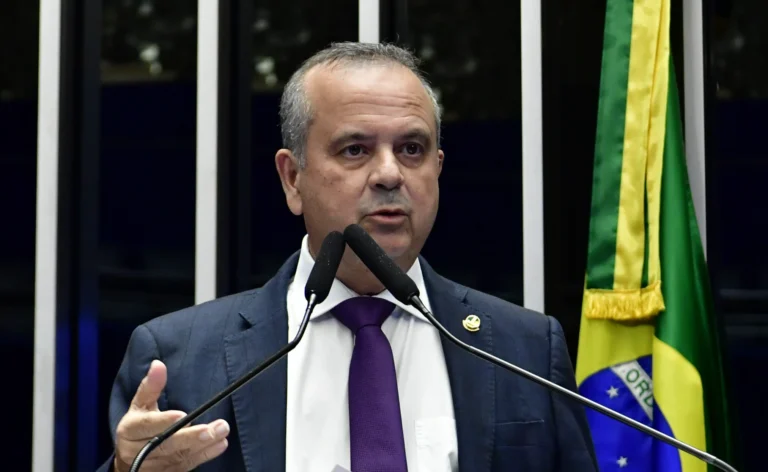 Rogério Marinho critica PT e menciona caso Master