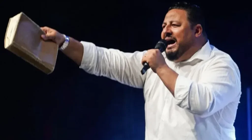 Justiça torna réu pastor Moises de Jesus Lima por discriminação
