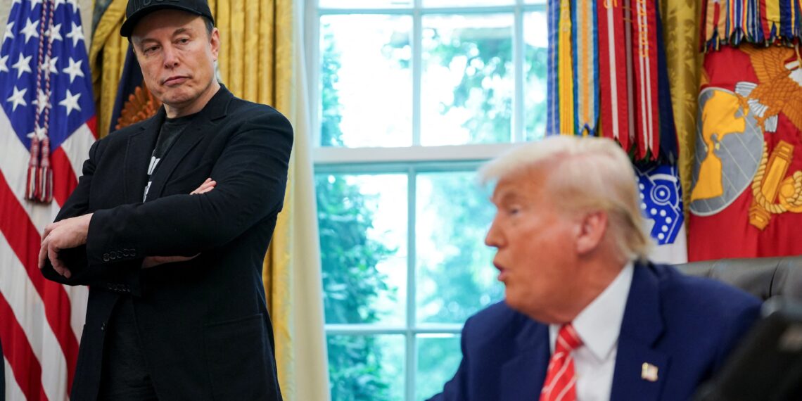 Trump comprou ações da SpaceX, de Elon Musk, em junho