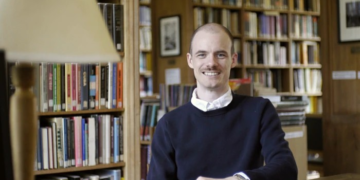 Por que impacto da IA em eleições pode estar sendo exagerado, segundo pesquisador de Oxford