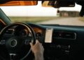 MPT processa Uber em R$ 321 milhões por cobrar taxa de motoristas para trabalhar