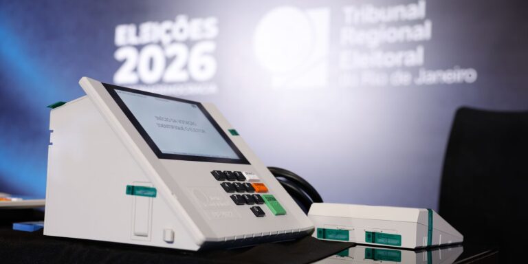 Candidatos a presidência participam de debates, sabatinas e gravações