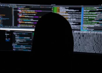 Grupo de hackers diz ter roubado dados de quase 50 empresas globais