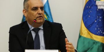Alfredo Gaspar, do PL, será candidato a vice de Flávio Bolsonaro