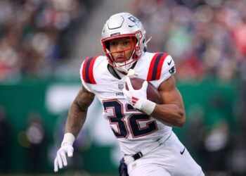 TreVeyon Henderson: “Sem Jesus, sou tão fraco”